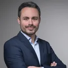 Portrait de Me Bertrand DALE